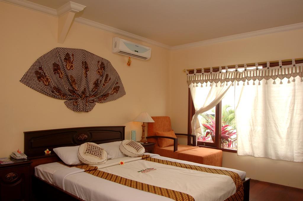 Swaloh Resort & Spa Kalangbret Exterior photo