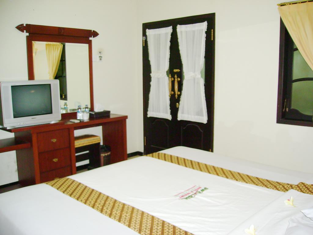 Swaloh Resort & Spa Kalangbret Room photo